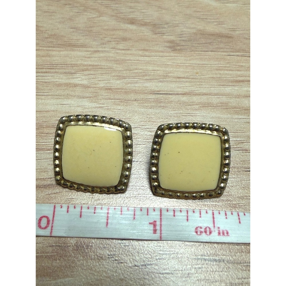 Vintage Gold Tone Square Cream Enamel Beaded Edge Stud Earrings Retro Classic